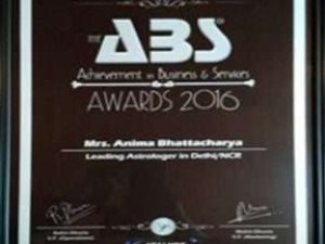 Leading-astrologer-of-delhincr-2016-awarded-288x300