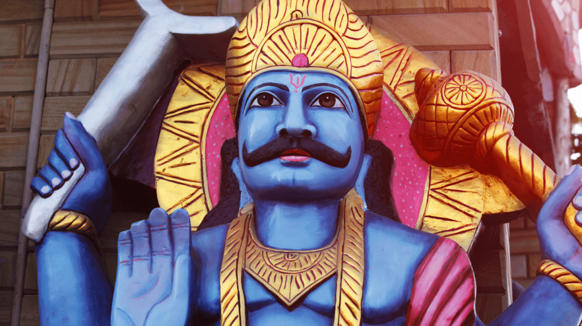 Shani Rashi Parivartan 2025